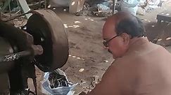 Huge Production of Coach Nut Bolt & Deep Powerful Factory . . #Pakistanitruck #machine #making #machinist #engineblock #crafting #diycrafting #🇺🇸 #virał #repair #mechanical #talent #skills #creativity #foryou #fyp #foryoupage #fypシ