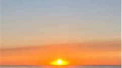 #nevergetsold #sunrise#beach #longbeachislandnj #moonwalksandsunrises | Merianne Paul Haug