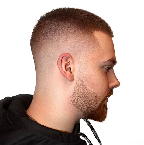 Buzz Cut pour homme : la coiffure nette et graphique de 2026
