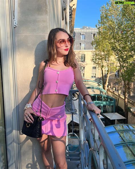 Sophie Levy Nude Confidential Content Additions #701