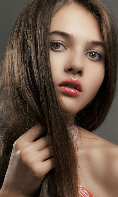 Beautiful Young Nudes