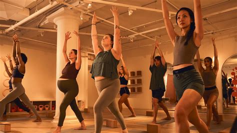 Somatic Yoga: A Complete Guide to Mind–Body Movement Practice ...