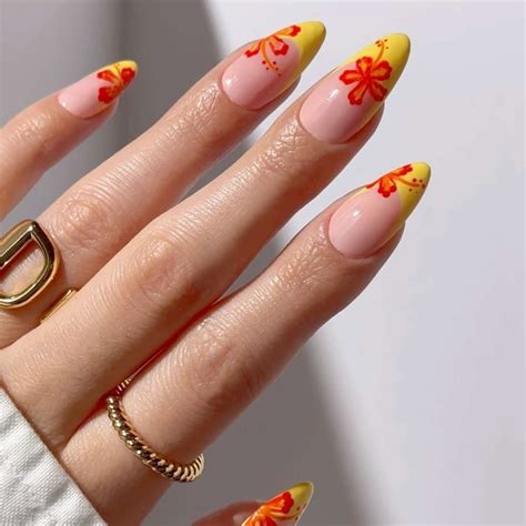 18 sal ki sexy i had fun with her and she understands what