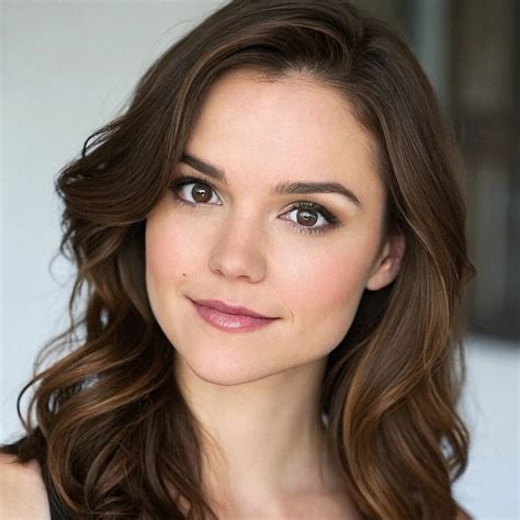 How to Fix a Dislocated Bird Leg Safely