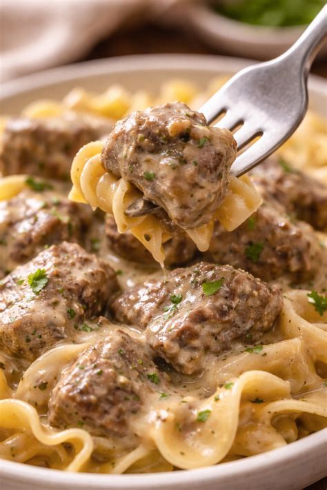 Best Beef Stroganoff - Joanas World Recipes
