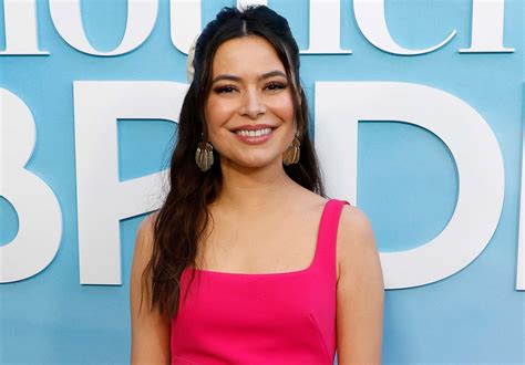 All About Miranda Cosgrove's Parents, Chris and Tom Cosgrove