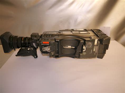 Sony HDW-F900 CineAlta HD Camcorder mit Fujinon A15 Optik | 1600 EUR ...