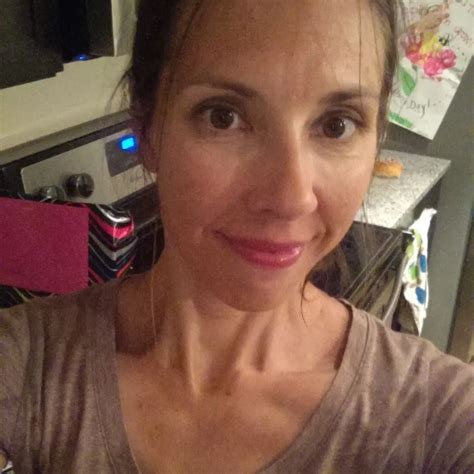 Boost vs. Ensure: Flavors, Nutrients, and Functions