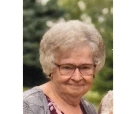 LaVerne Wellhouse-Kok Obituary (2025) - Waupun, WI - Werner-Harmsen ...