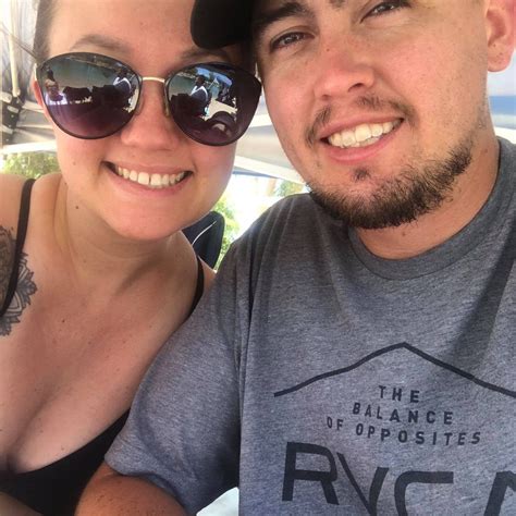 Samantha Beer's Instagram, Twitter & Facebook on IDCrawl