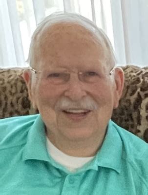 Dubuque, IA Obituaries | Hoffmann Funeral Home