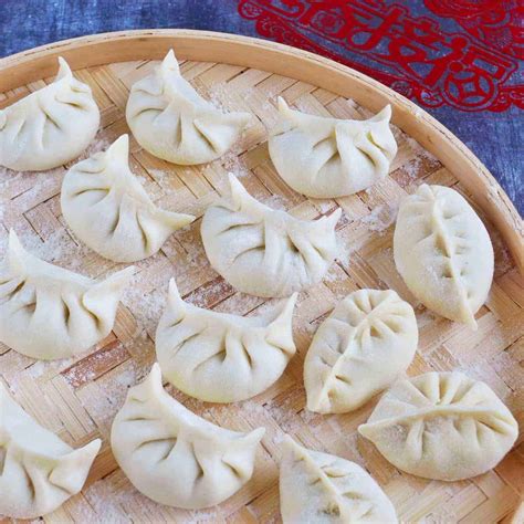 Traditional Chinese Dumplings Chinese Dumpling Recipe How To Make