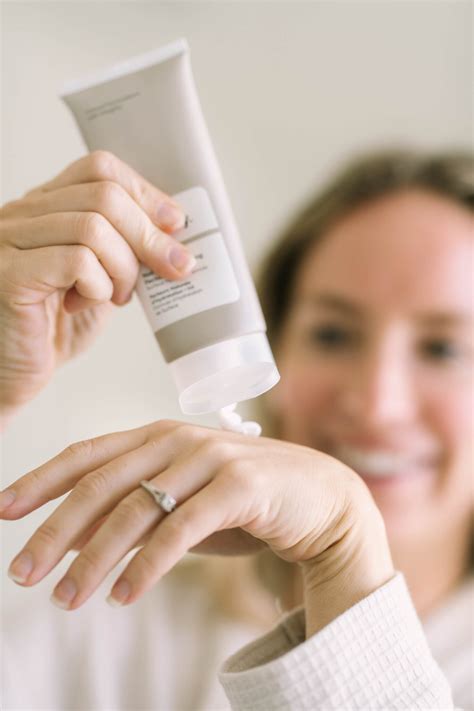 The Ordinary Skincare Review | Elisabeth McKnight