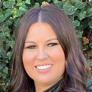 Ashley Nelson's Instagram, Twitter & Facebook on IDCrawl