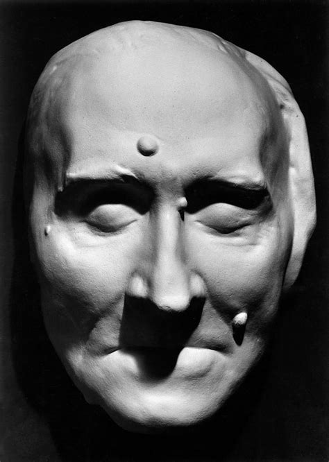 A Haunting Photo Collection of Famous People’s Death Masks, 1300-1950 ...
