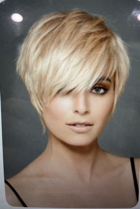 Short sassy haircuts with bangs | Long fringe pixie haircut, Short hair ...
