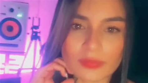 AinaPink's XXX Videos & Recorded Live Shows | xHamsterLive