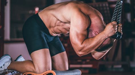 Strengthen Your Abs And Obliques With These Upgraded Crunch And Sit-Up ...