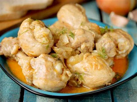 Гедлибже — рецепт с фото. Как приготовить курицу гедлибже в сметане по ...