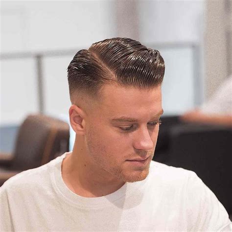 23 best pompadour fade haircuts for men in 2023 – Artofit
