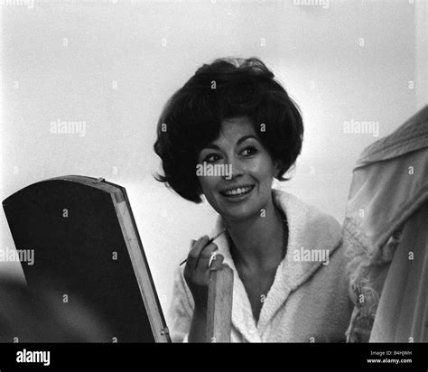 Nanette newman hi-res stock photography and images - Alamy