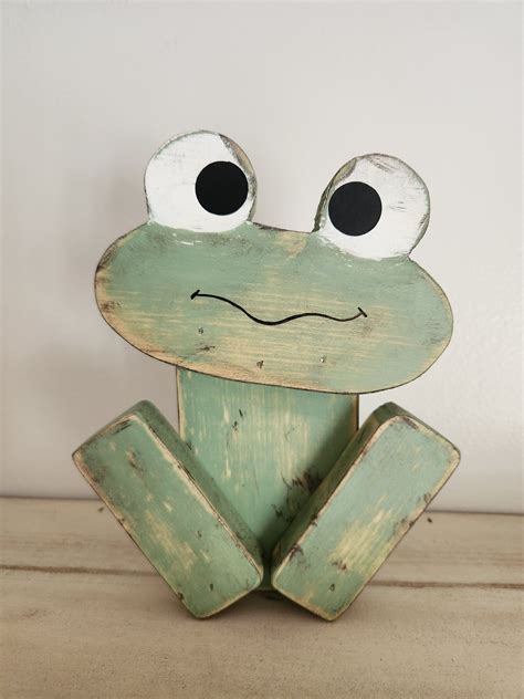 Primitive Wooden Frog - Rustic Frog - Country Decor - Wood Shelf Sitter ...
