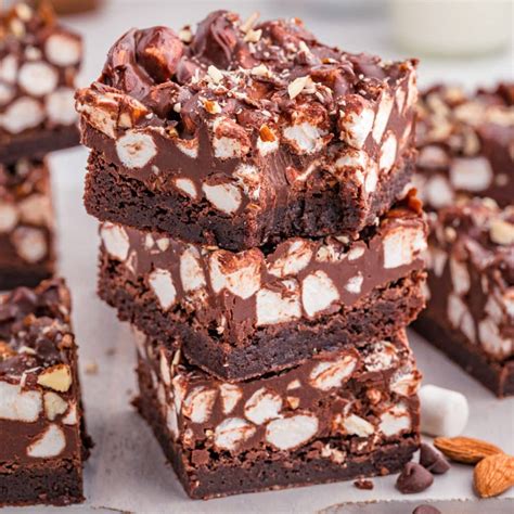 Rocky Road Brownies - The Country Cook