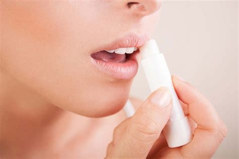 Bumps on Lips Small, Little, White or Red Causes & Treatment - American Celiac