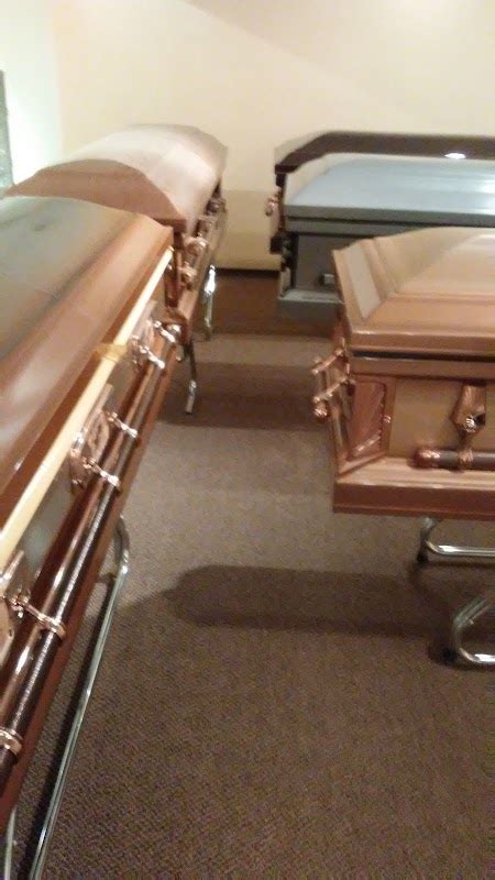 Smith Funeral Homes, Ltd &Crematory | Sunnyside
