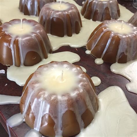 Mini Bundt Cake Candle - Simply Scents Candle Co.