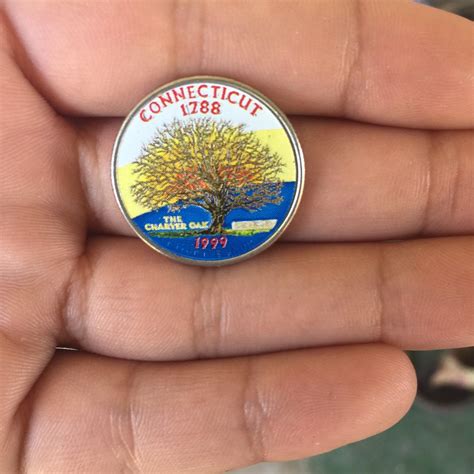 1999 Connecticut state quarter in color : r/pics