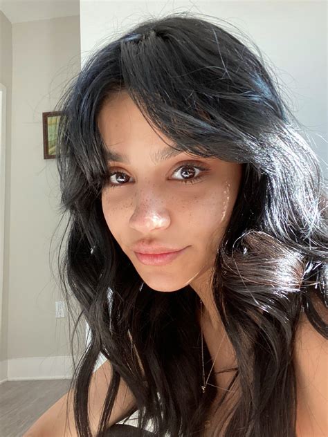 Meet Hannah Jo: The Social Media Model and Internet Star