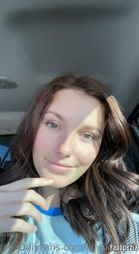 Lili.blossom Nude OnlyFans Leaks - Photo #1293754 - Fapopedia