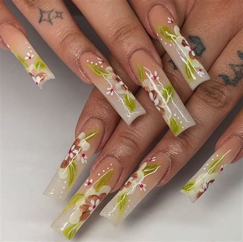 40 Best 2000s Nails to Inspire You | Unique acrylic nails, Long square ...
