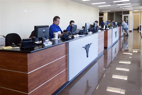 Earnhardt Chrysler Jeep Dodge RAM - Gilbert, AZ | Cars.com