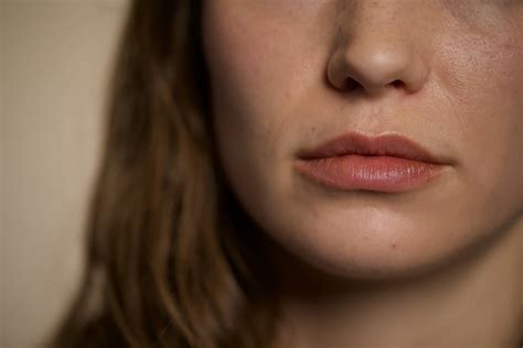 Can You Pop a Canker Sore? Here's Why You Shouldn't - Luminance RED