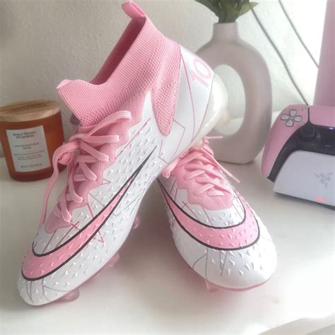 Brand new women’s soccer cleats | Soccer cleats, Pink soccer cleats ...