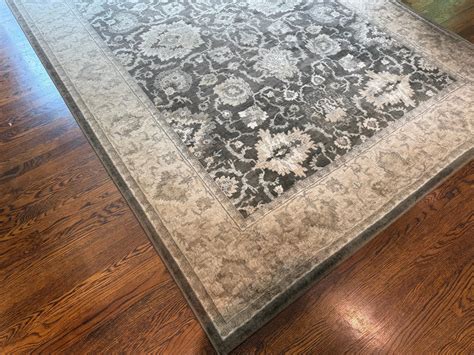 Thomasville Area Rug #40847256 | Auctionninja.com