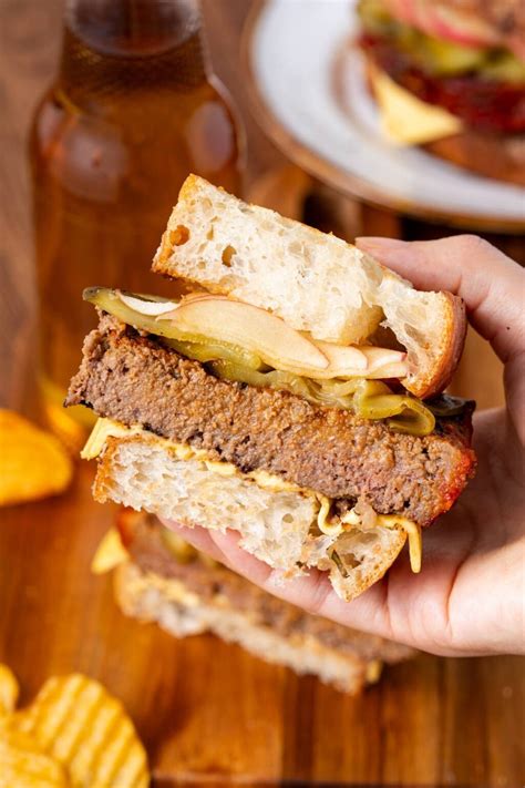 Meatloaf Sandwich - xoxoBella
