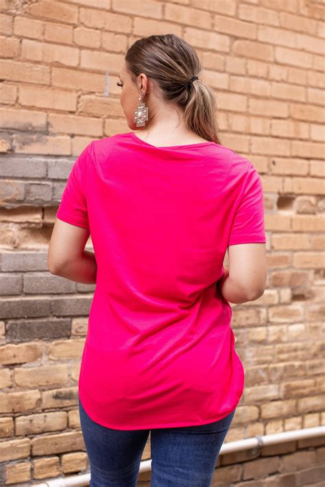 Neon Pink Tee-Shirt – The Flawless Closet