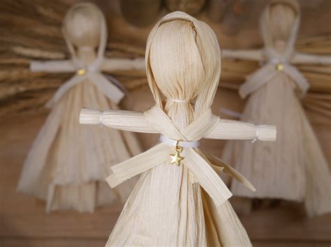 Corn husk Dolls and more - House of Blackwell