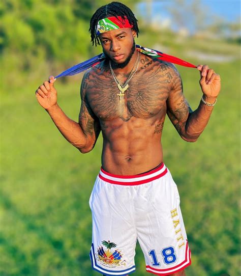 #haitian 🤴🏿🇭🇹 | Haitian men, Cute guys, Poses