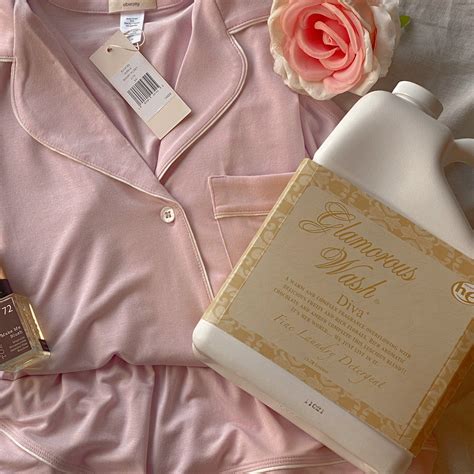 Glamorous Wash in Diva Scent 3.78 Liters / 128 oz. - Anna Bella Fine ...