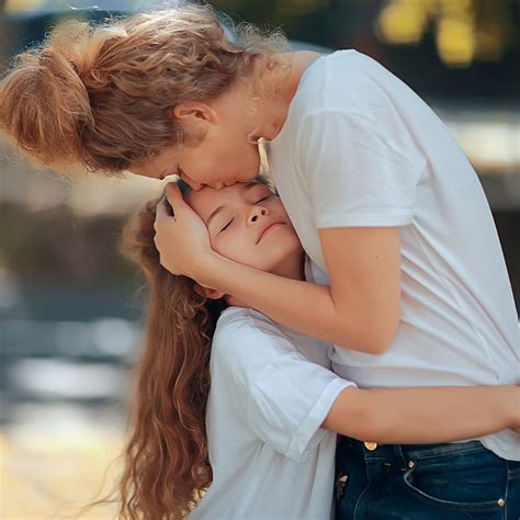 The "Wait until 8th" Pledge | Bonnie Harris | Connective Parenting