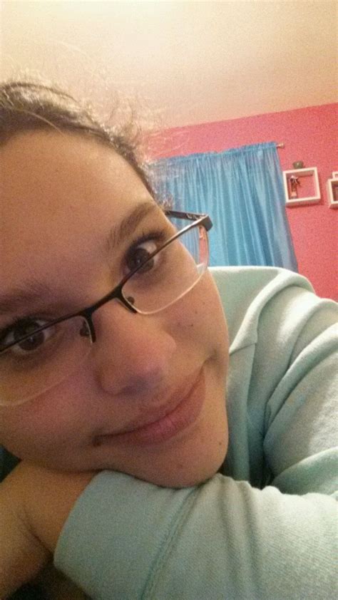 Pictures of Paloma Guzmán