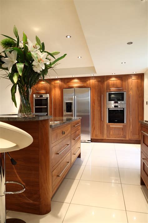 Creating A Stylish Kitchen With Floor To Ceiling Cabinets - Kitchen Ideas