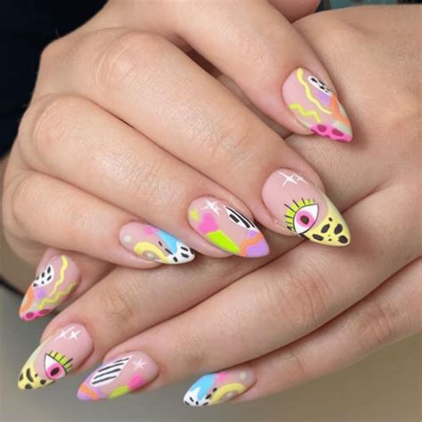 83+ Abstract Nail Art To Unleash Your Creativity - TheFab20s