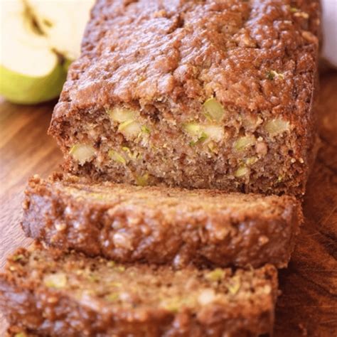 Apple Zucchini Bread Recipe - 5 Simple Steps - recipe maestro
