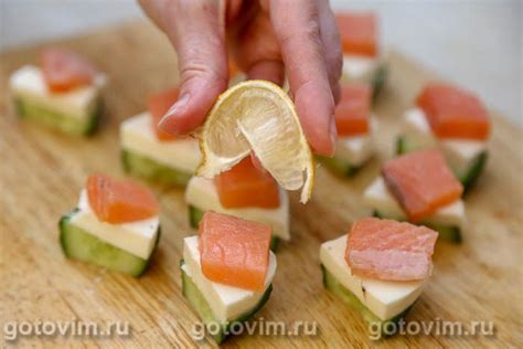 Канапе с красной рыбой, огурцом и сыром моцарелла. Рецепт с фото
