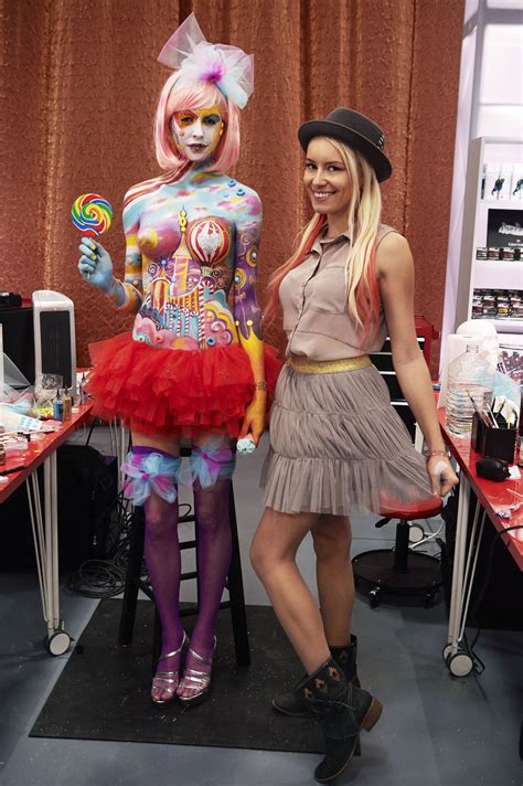 Pin on Brushes and bodypaint for body painting